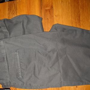 1 pair of Dickies shorts